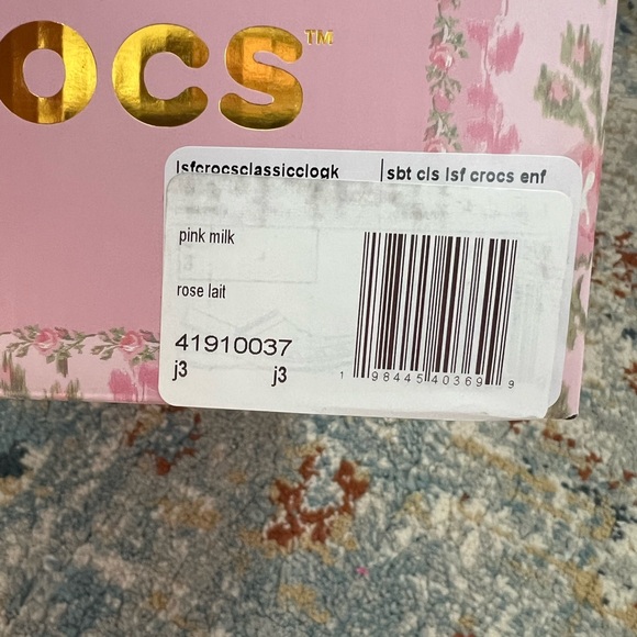 SOLD Brand new - CROCS x LoveShackFancy Size J3 - Picture 5 of 8